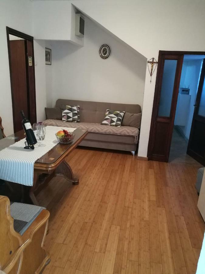 Radun Apartment Split Bagian luar foto