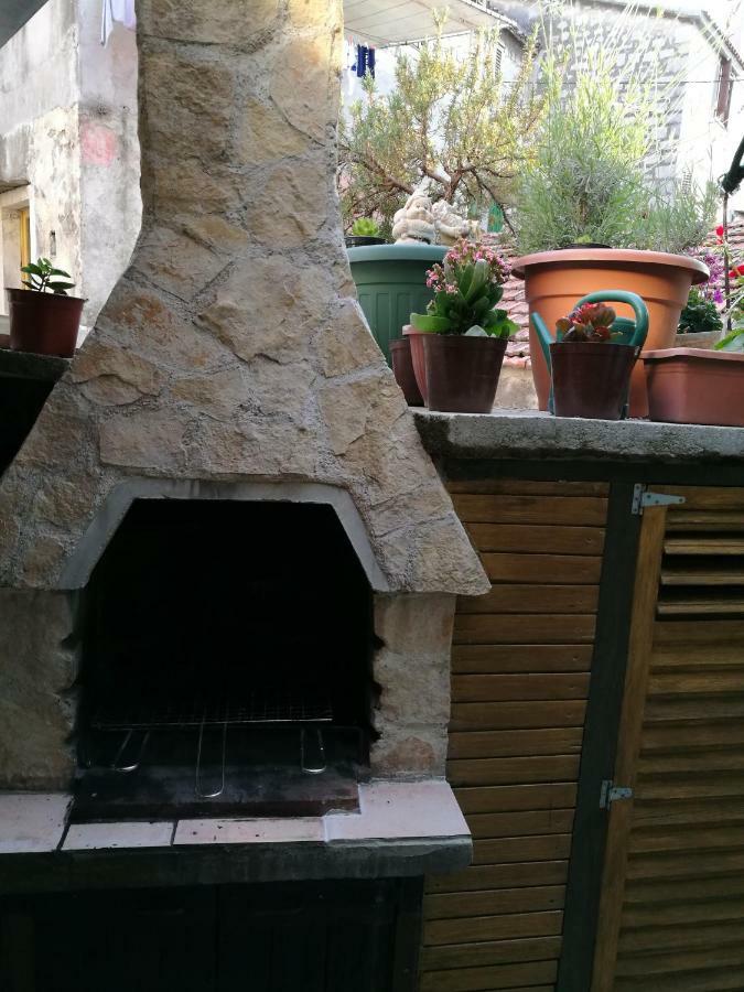 Radun Apartment Split Bagian luar foto